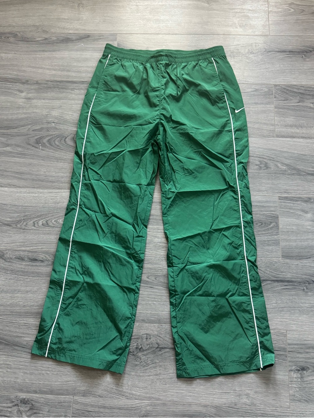 NWT Women’s Windbreaker Pants